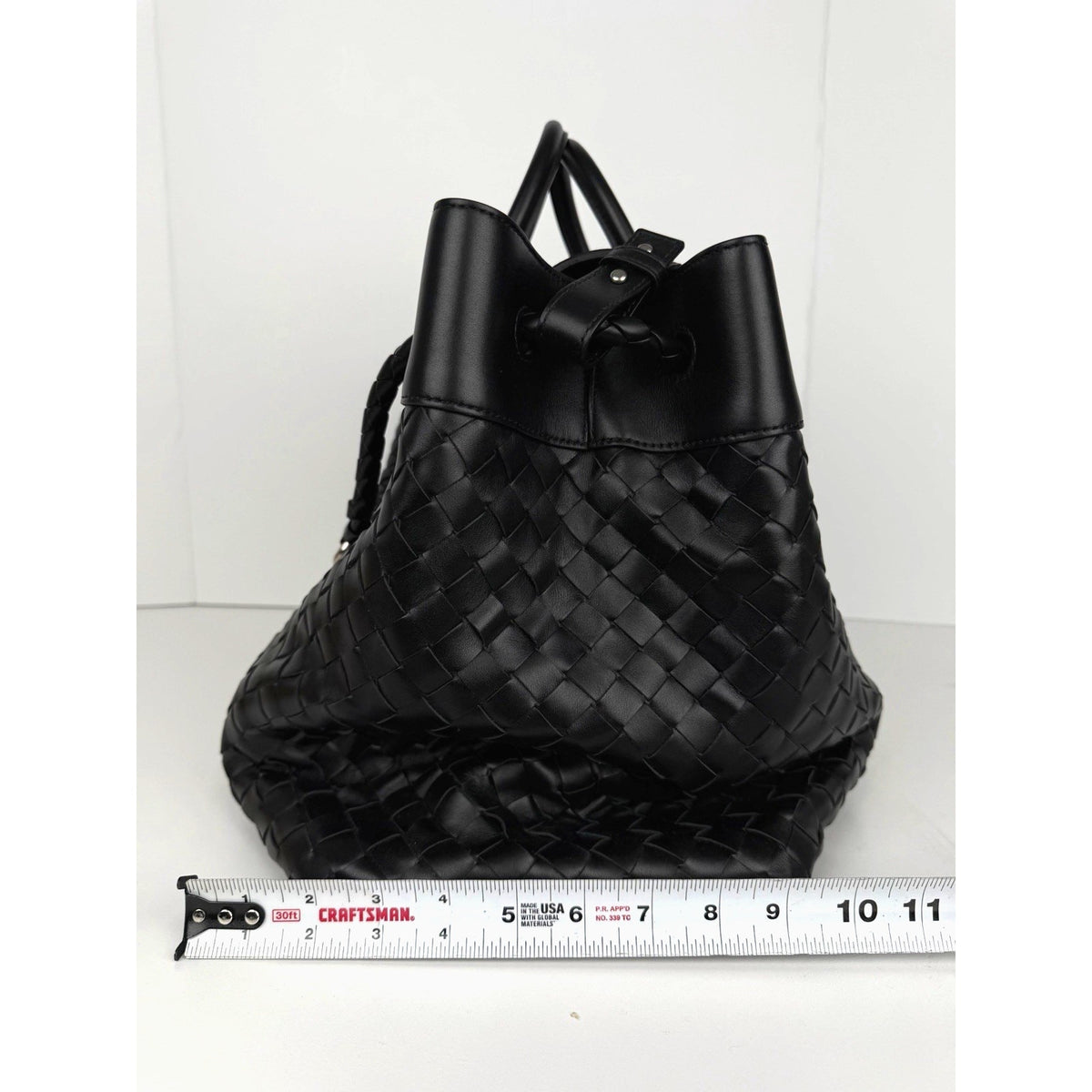 Bottega Veneta Andiamo Voyager Bag Unisex in Black Intrecciato Leather NFC C-3