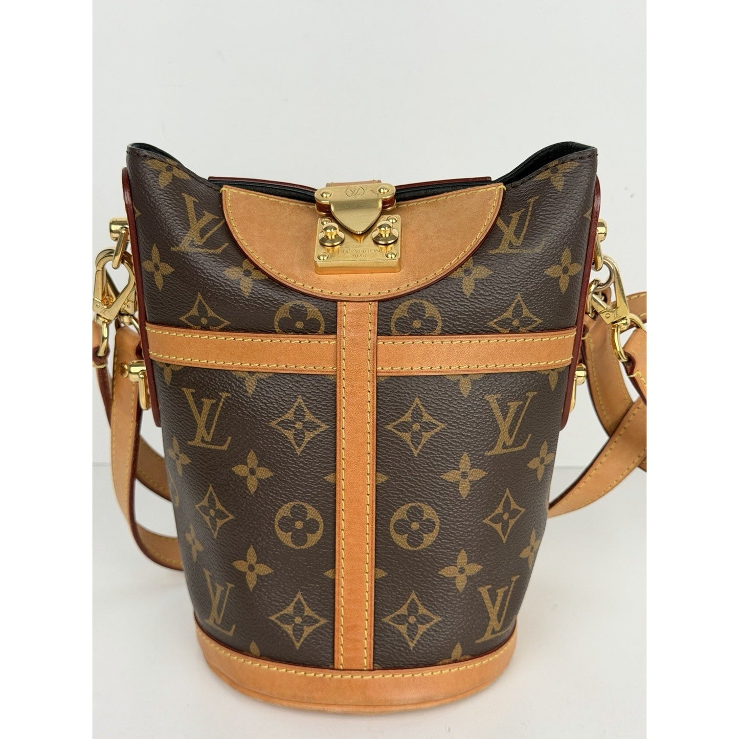Louis Vuitton Monogram Duffle Bag in Brown Monogram Coated Canvas 2019 S19