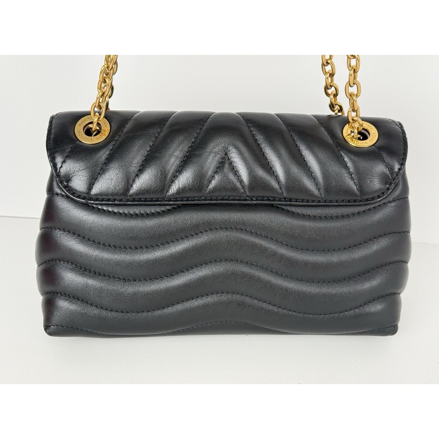 Louis Vuitton New Wave Chain Strap Quited Leather PM Women's Shoulder Bag