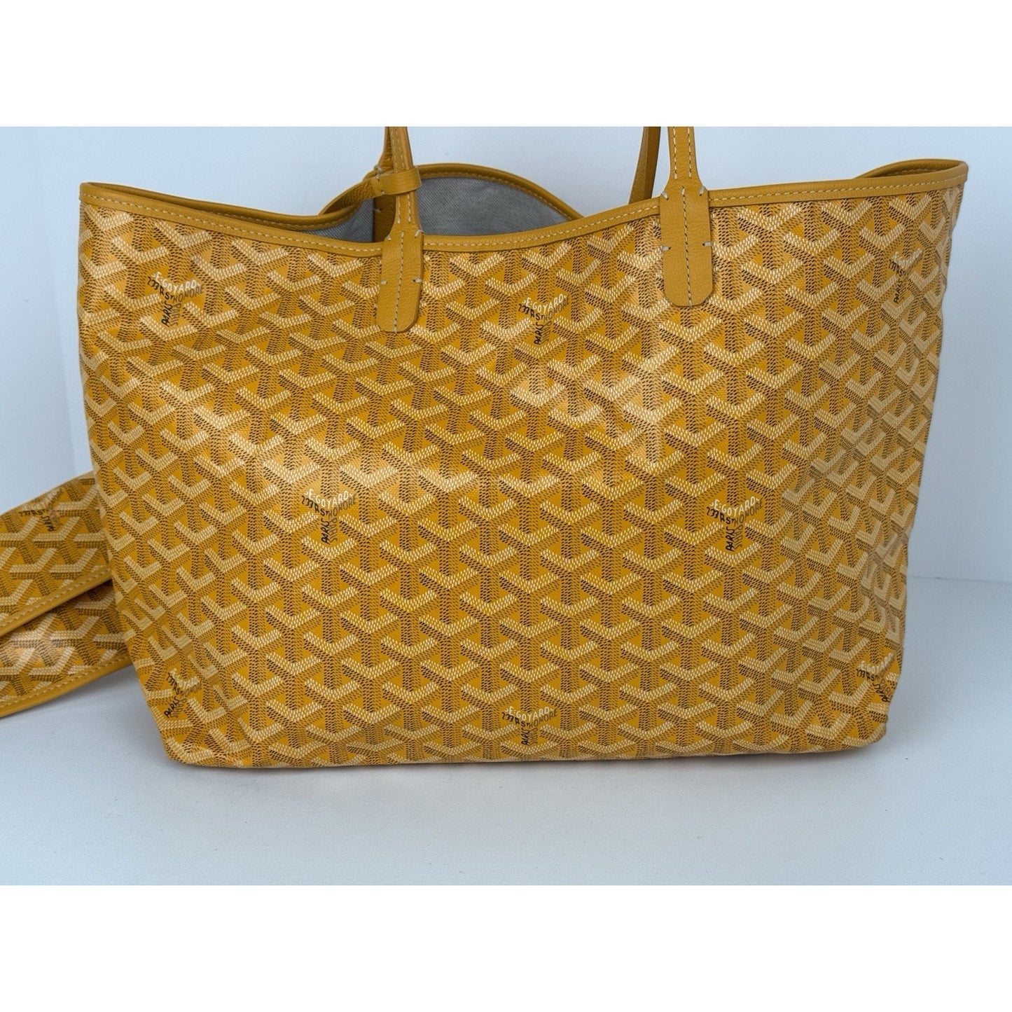 GOYARD Saint Louis PM Tote Bag Yellow