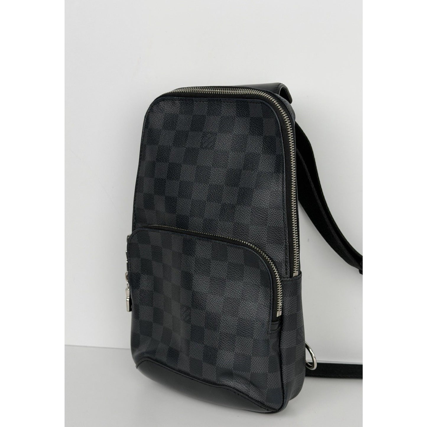 Louis Vuitton Avenue Sling Bag in Damier Graphite Canvas S11