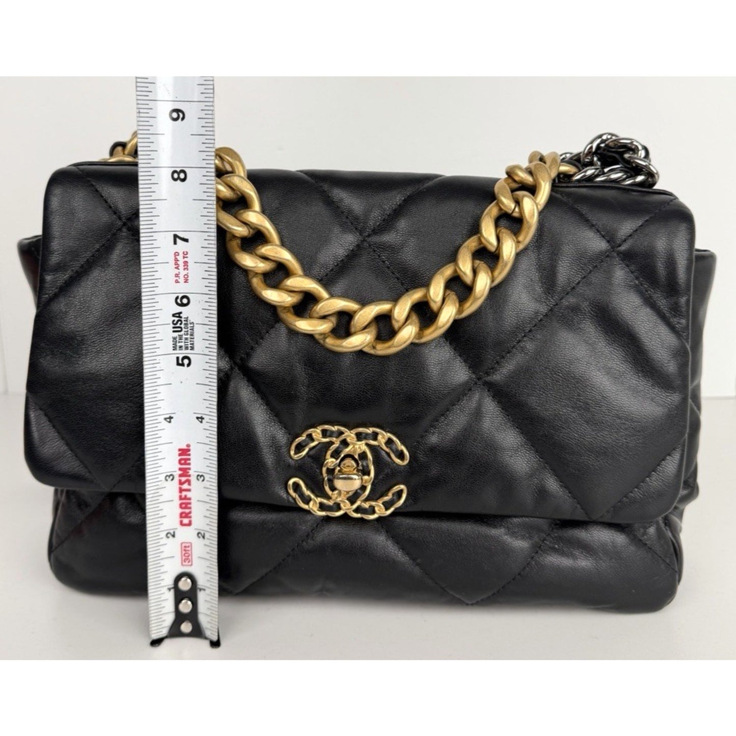 Chanel 19 Flap Medium Bag in Black Quilting Leather Two-Tone Hardware 2020 D7