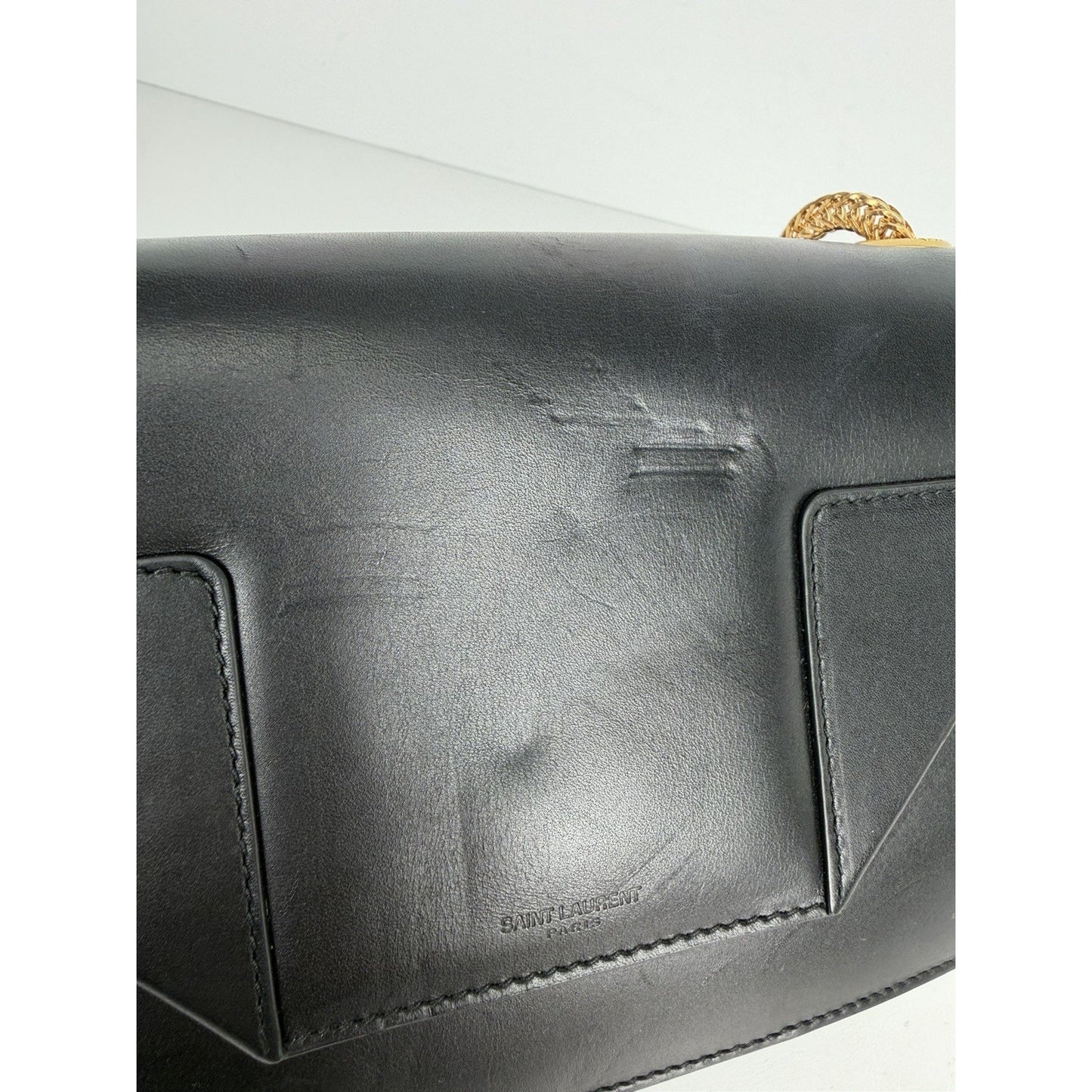 Saint Laurent Betty Shoulder Bag Small in Black Leather with a Chain Strap S13