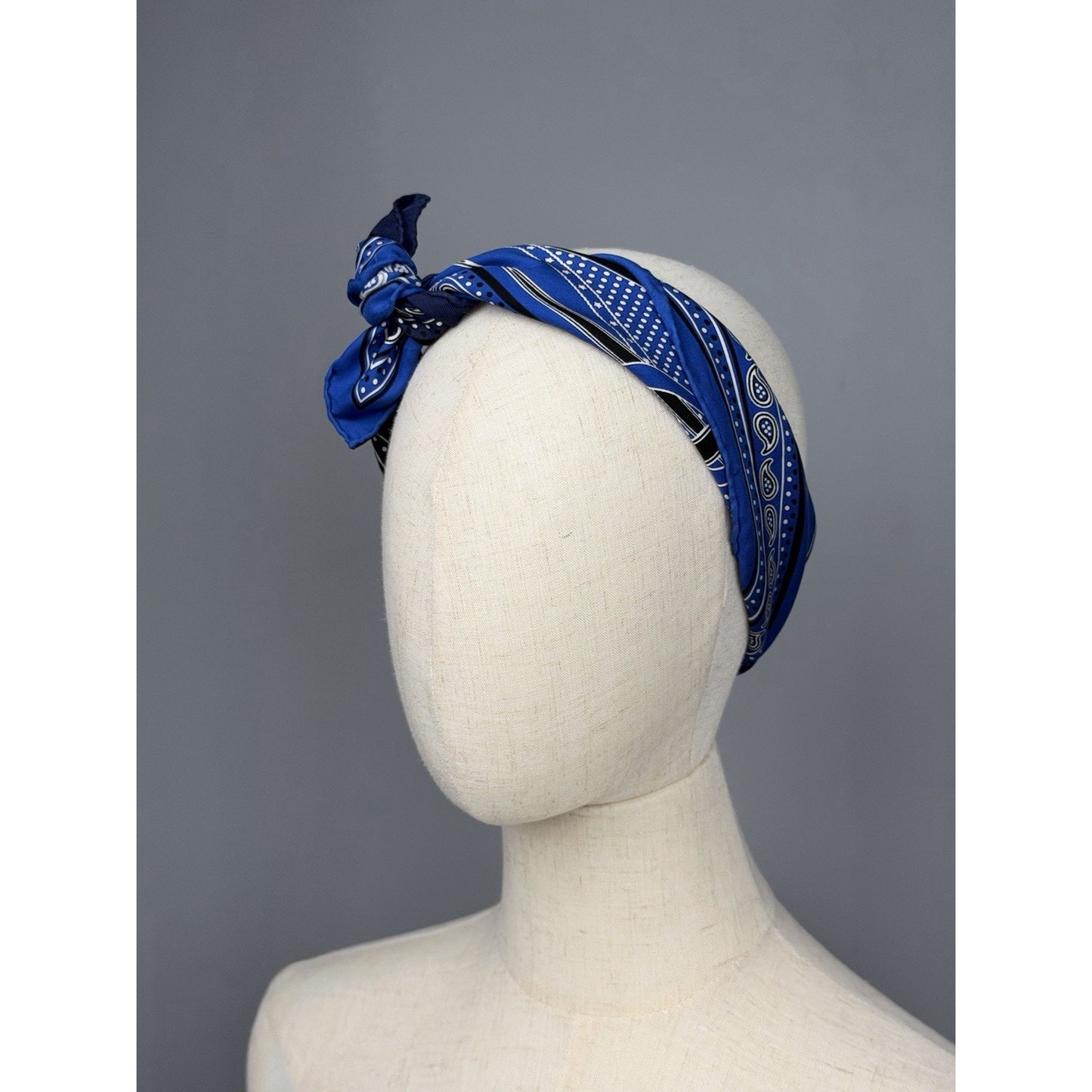 Hermes Buckle Print Bandana in Blue 100% Silk
