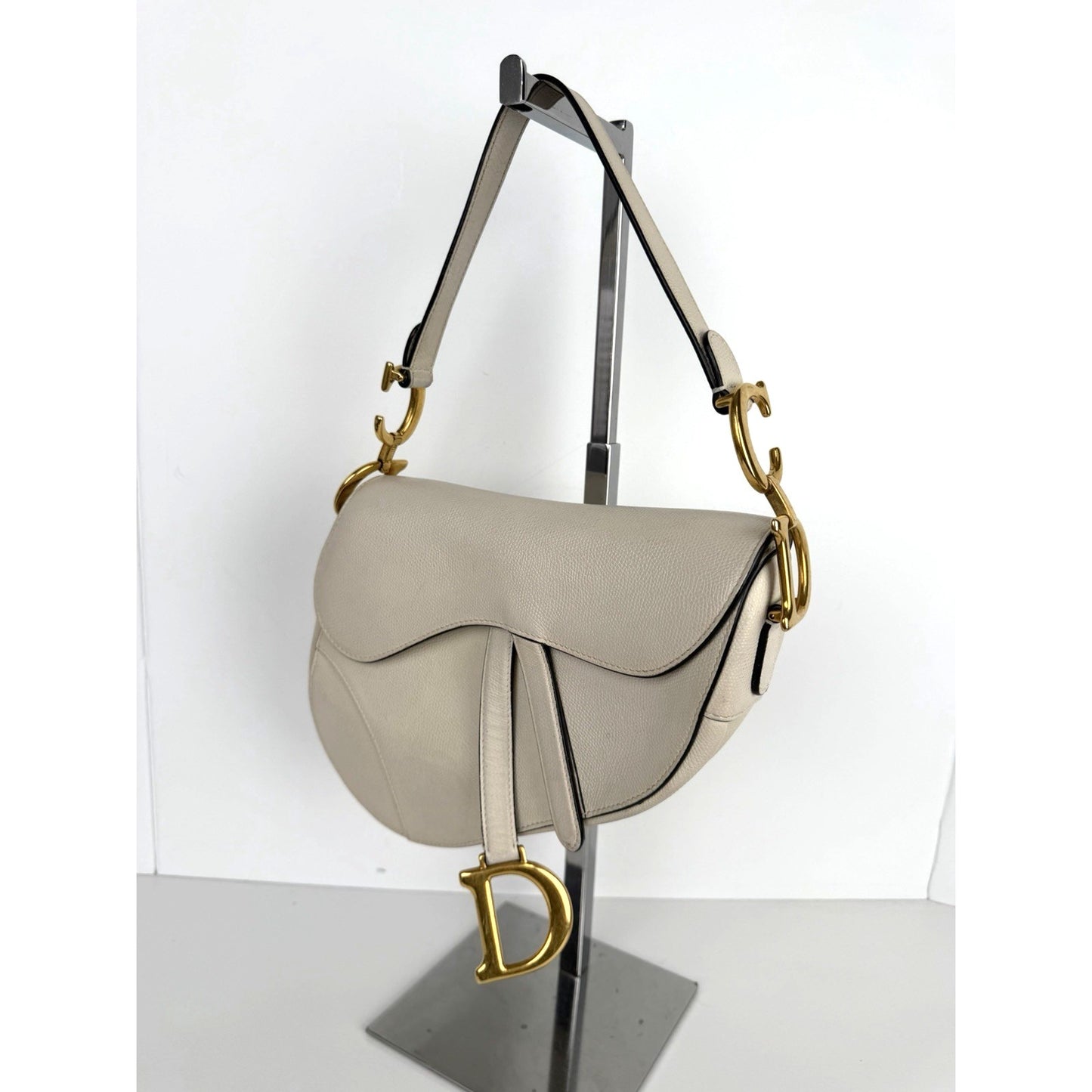 Christian Dior Saddle Bag in Latte Grained Calfskin Leather 2019 B-4
