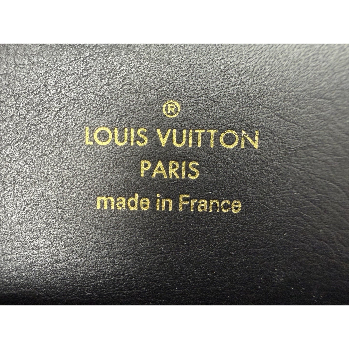 Louis Vuitton New Wave Chain Tote Black Quilted Calfskin Leather Microchipped E2