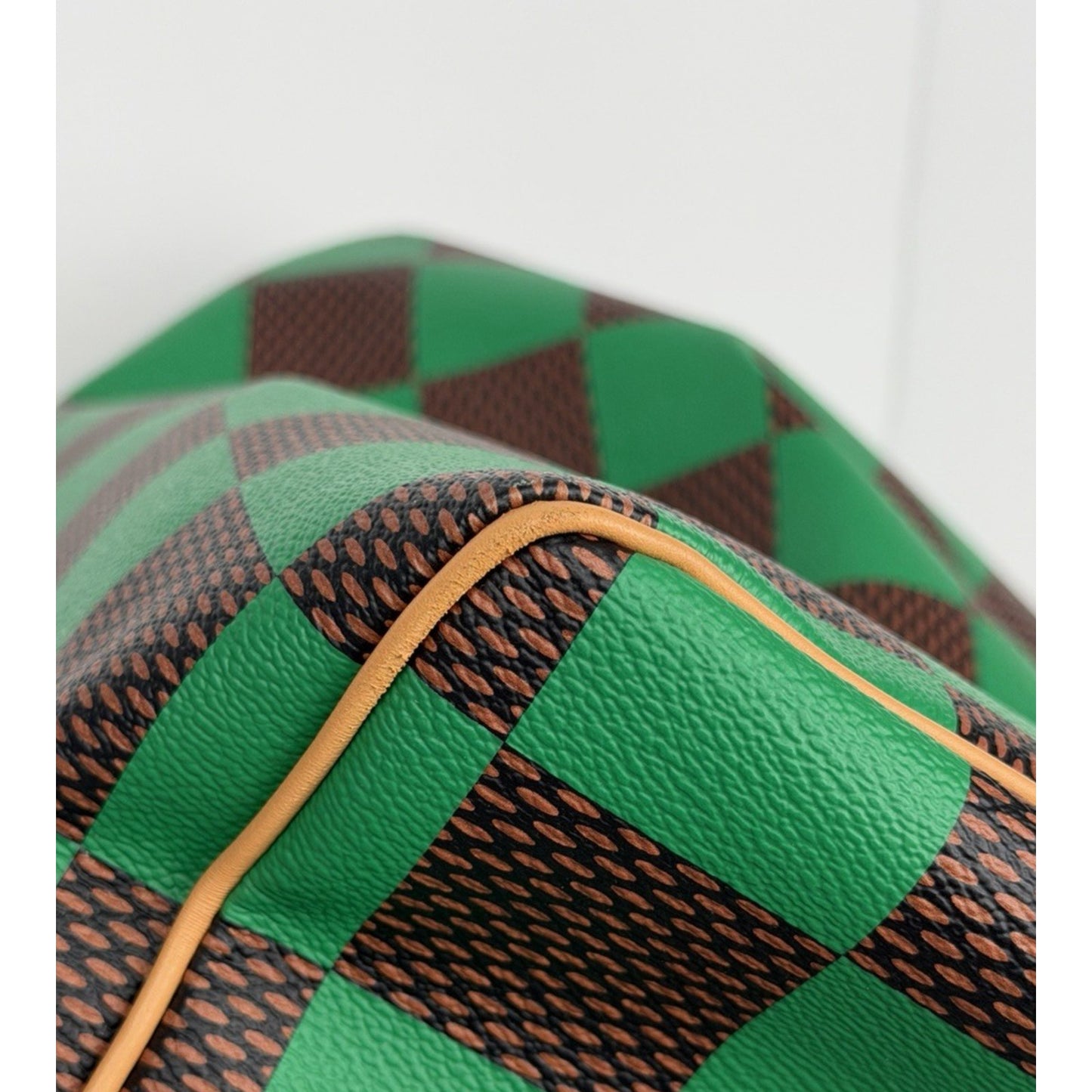 Louis Vuitton Speedy Bandouliere 40 Handbag Green Damier Microchipped