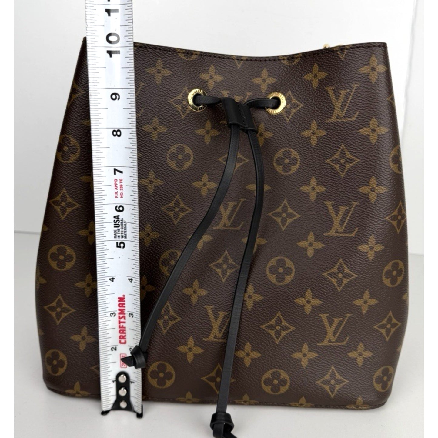 Louis Vuitton NeoNoe MM Bucket Bag in Brown Monogram Coated Canvas 2020 L-4