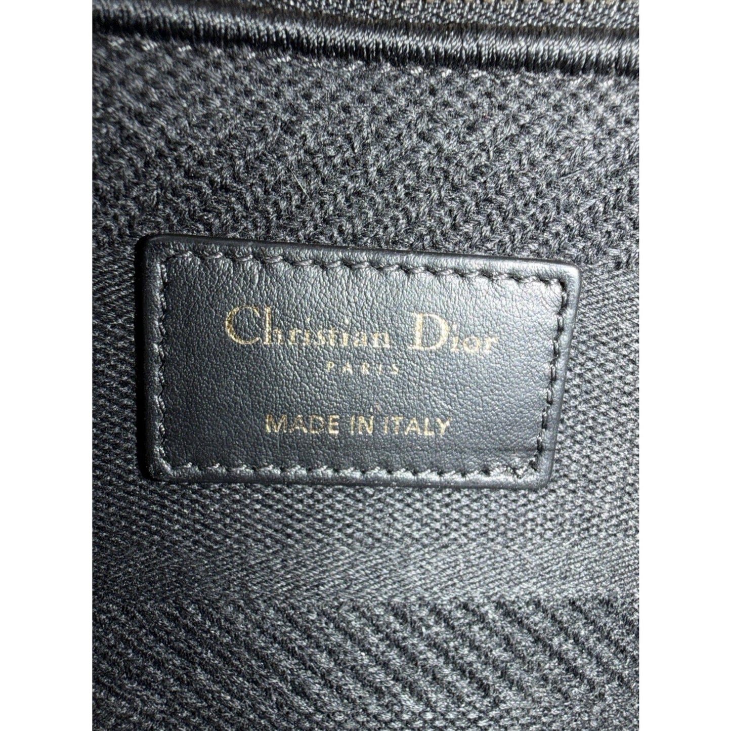 Christian Dior Lady D-Lite Bag Medium in Black Embroidered Canvas 2020 D9