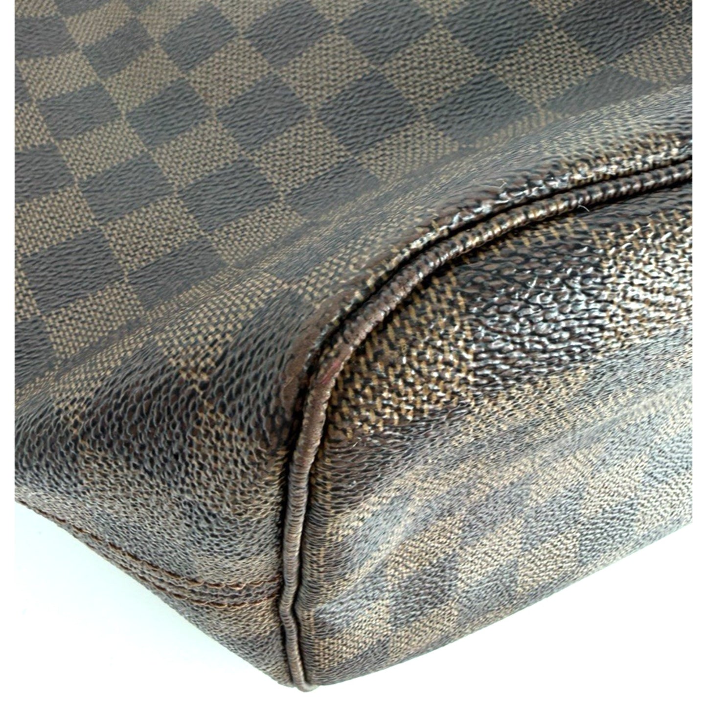 Louis Vuitton Neverfull MM Tote Bag in Damier Ebene Coated Canvas 2009 S-19