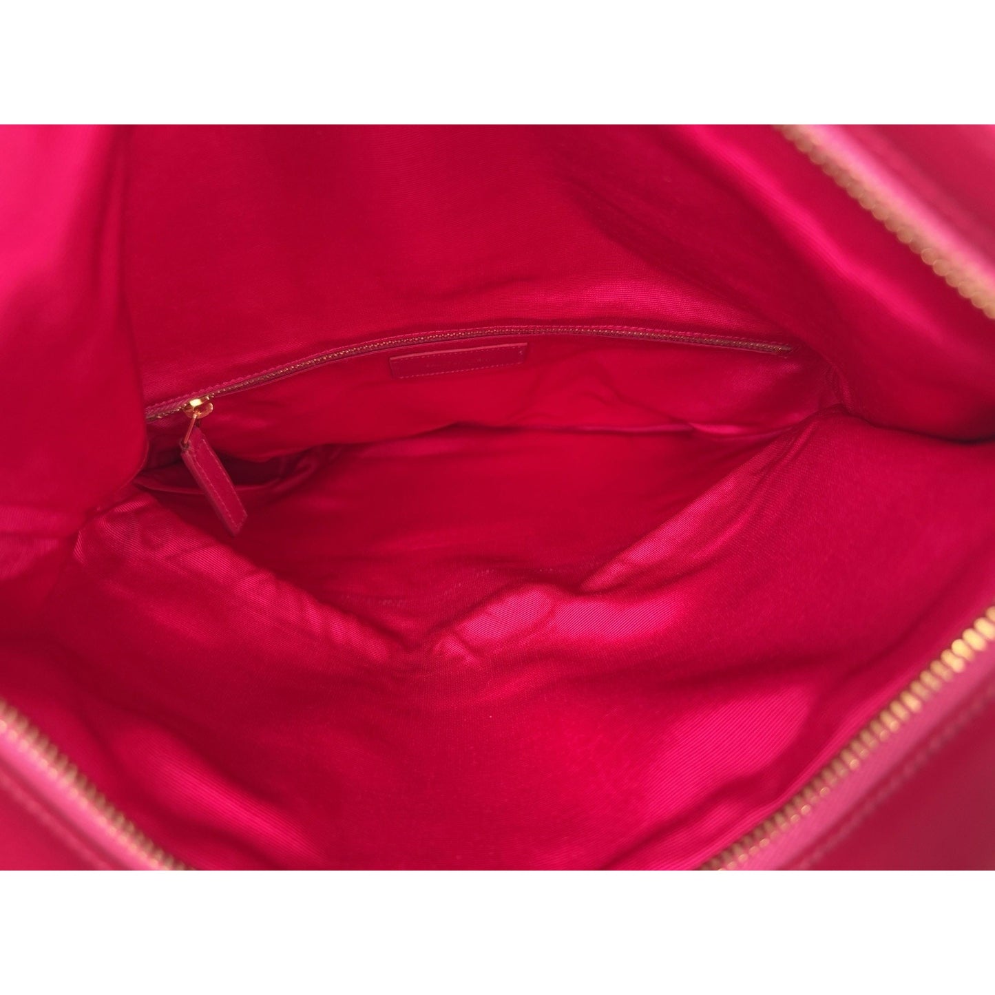 Saint Laurent Pouch Folding Flap Clutch Bag in Fuchsia Leather S13