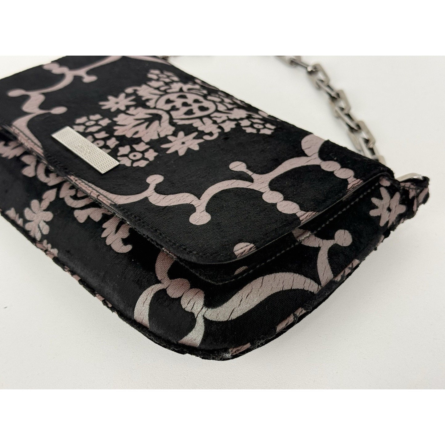 Gucci Vintage Velvet Devore Chain Black Shoulder Bag