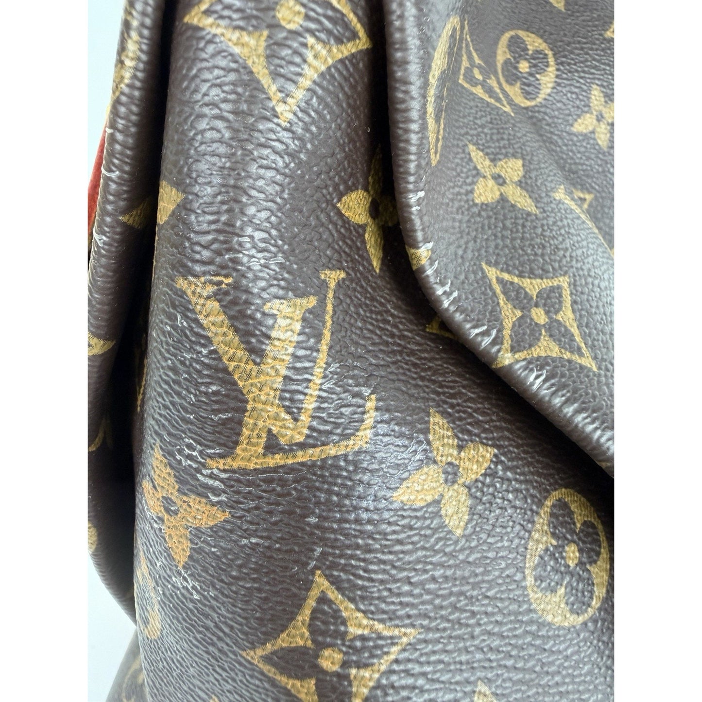 Louis Vuitton Artsy MM Hobo Bag in Brown LV Monogram Coated Canvas 2016 S