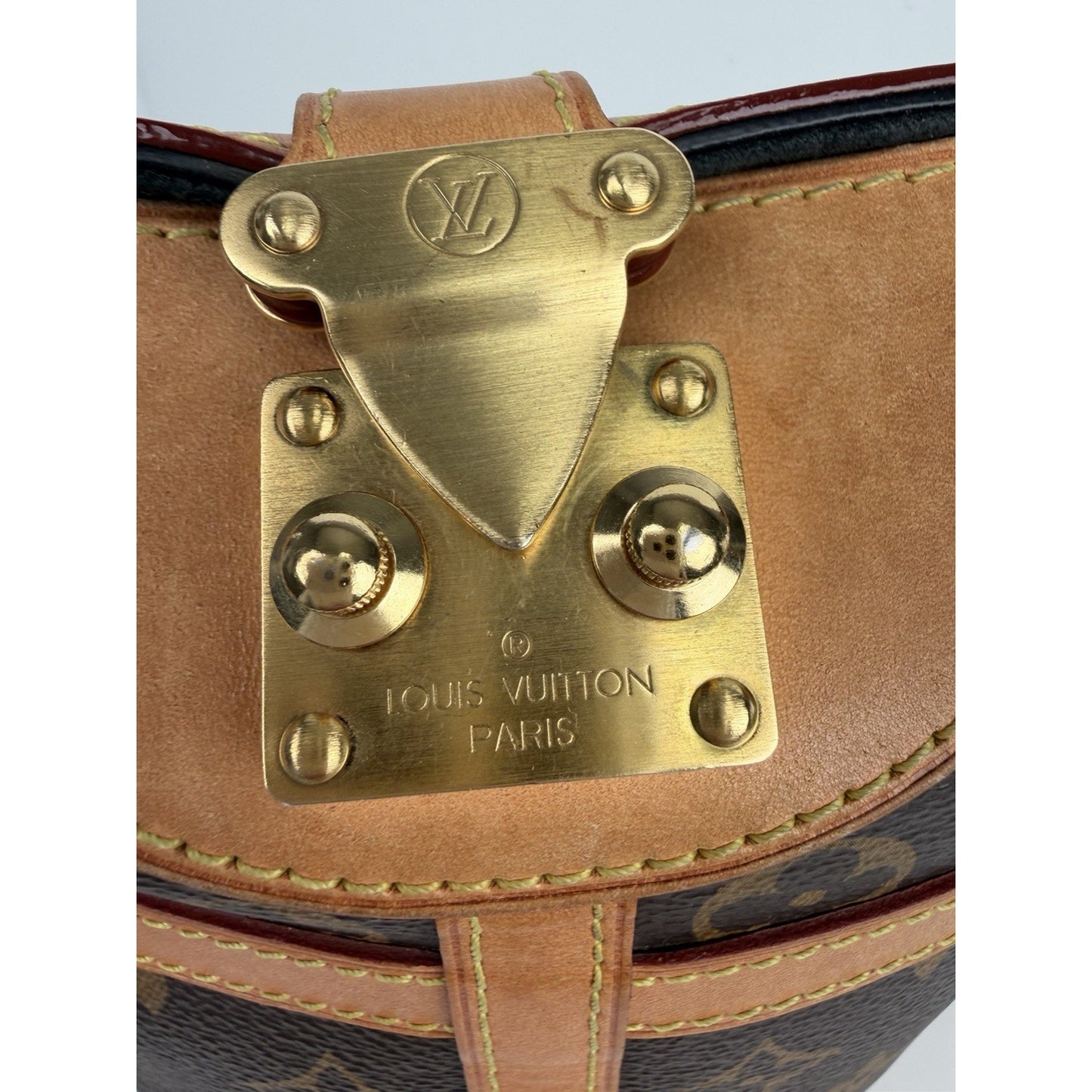 Louis Vuitton Monogram Duffle Bag in Brown Monogram Coated Canvas 2019 S19