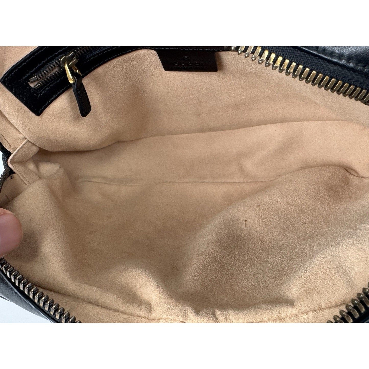 GUCCI Calfskin Matelasse Mens GG Marmont Belt Bag 80 32 Black C-2