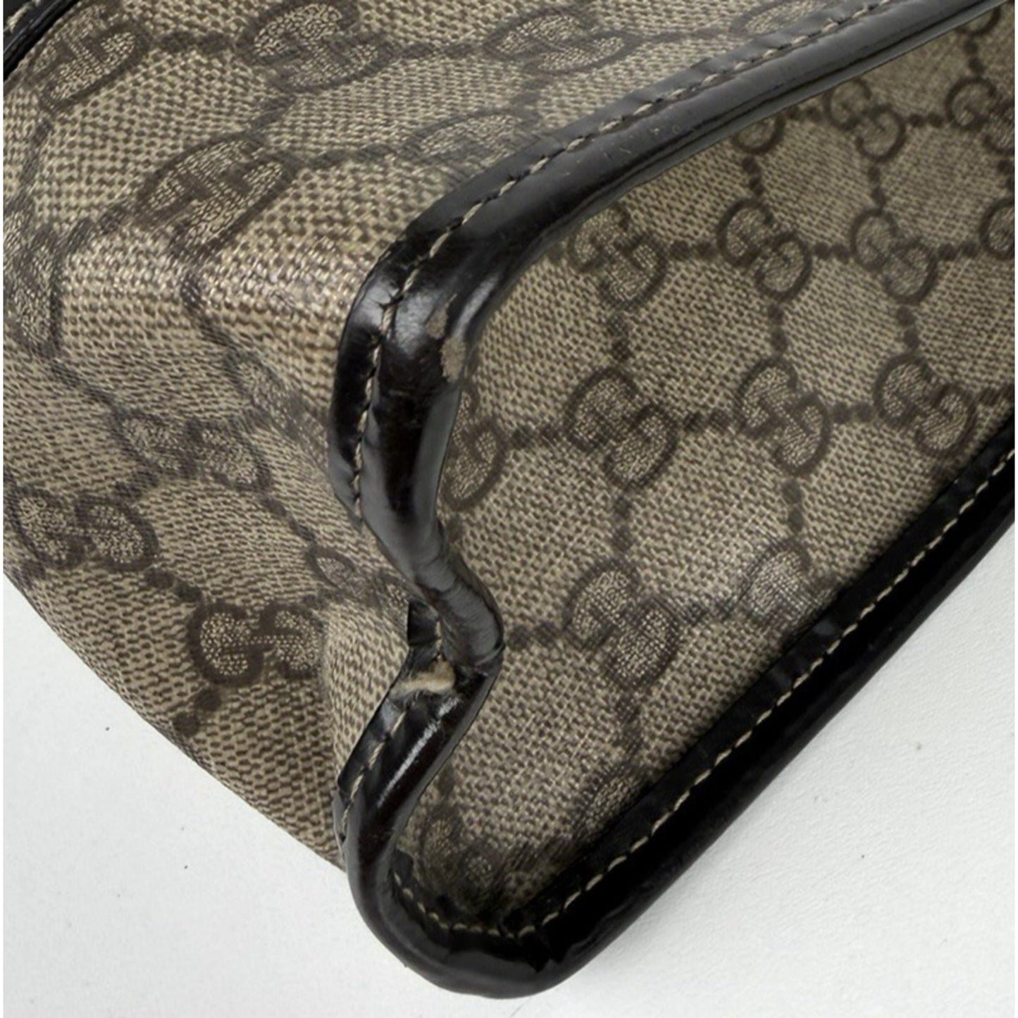 Gucci Joy Medium Shoulder Bag in GG Supreme Coated Canvas with Leather Trim S