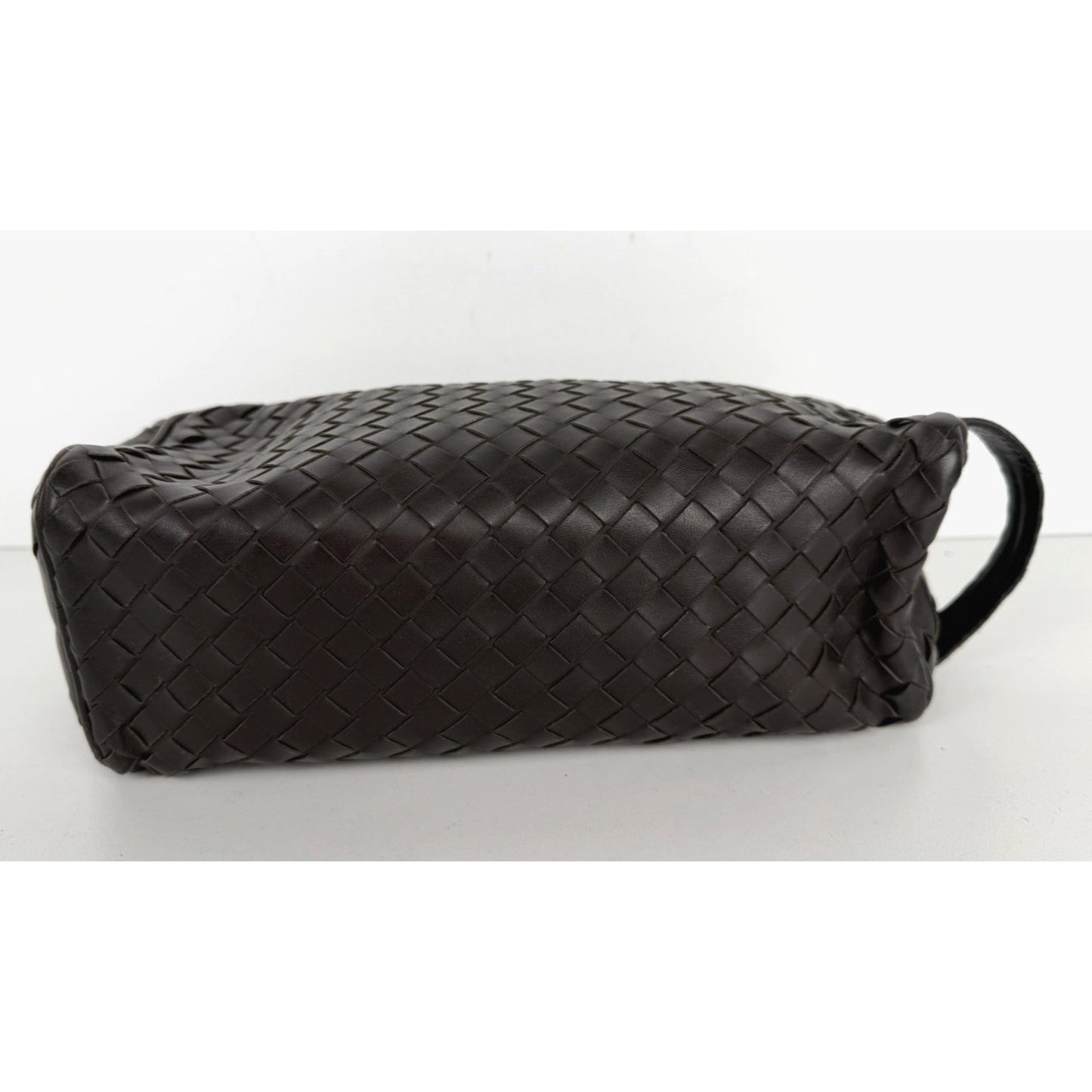 Bottega Veneta Toiletry Case Wrist Bag in Dark Brown Intrecciato Leather S-07