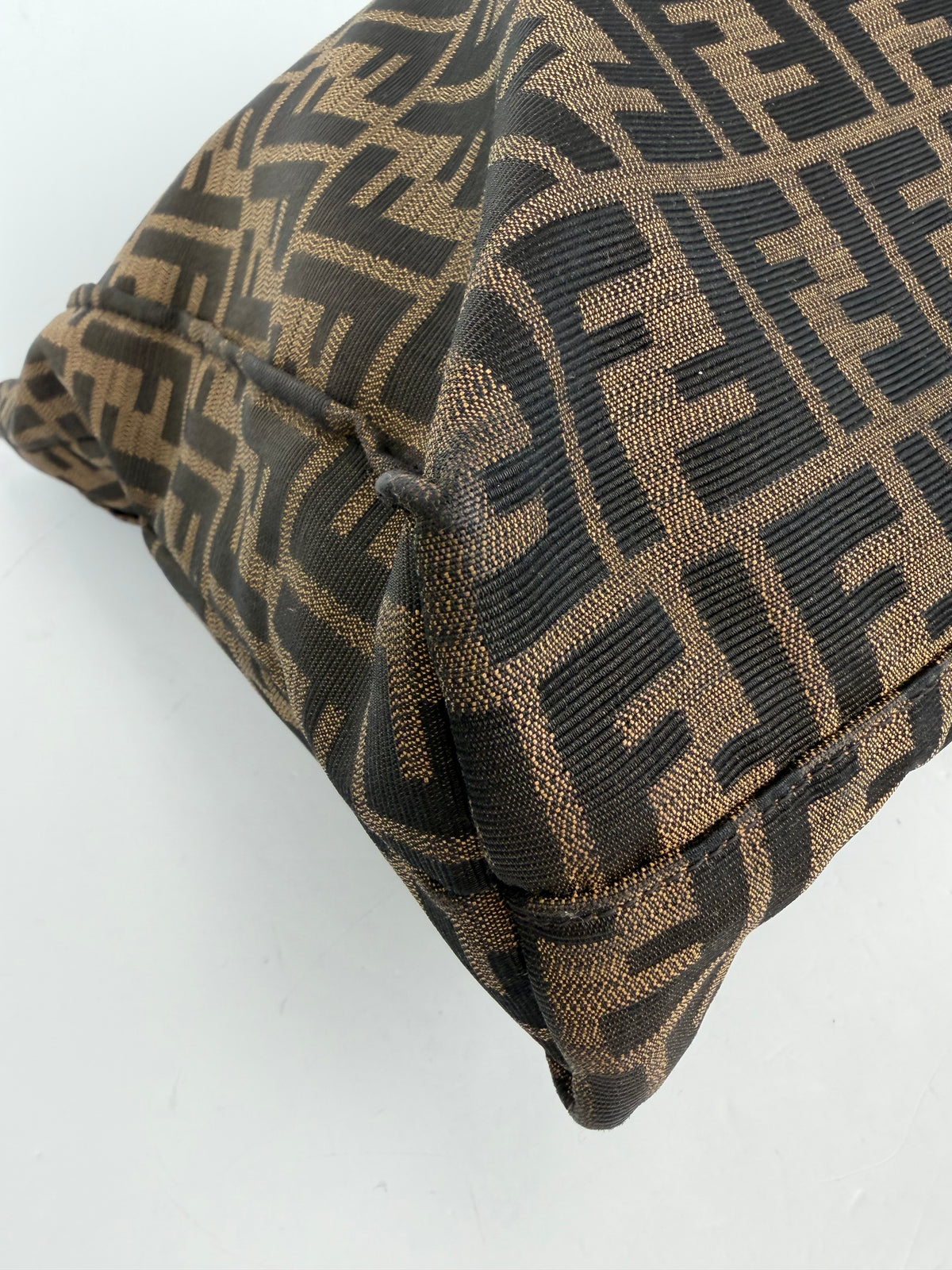 Fendi Tobacco Shopping Tote Bag in Zucca Monogram Brown Canvas YS09