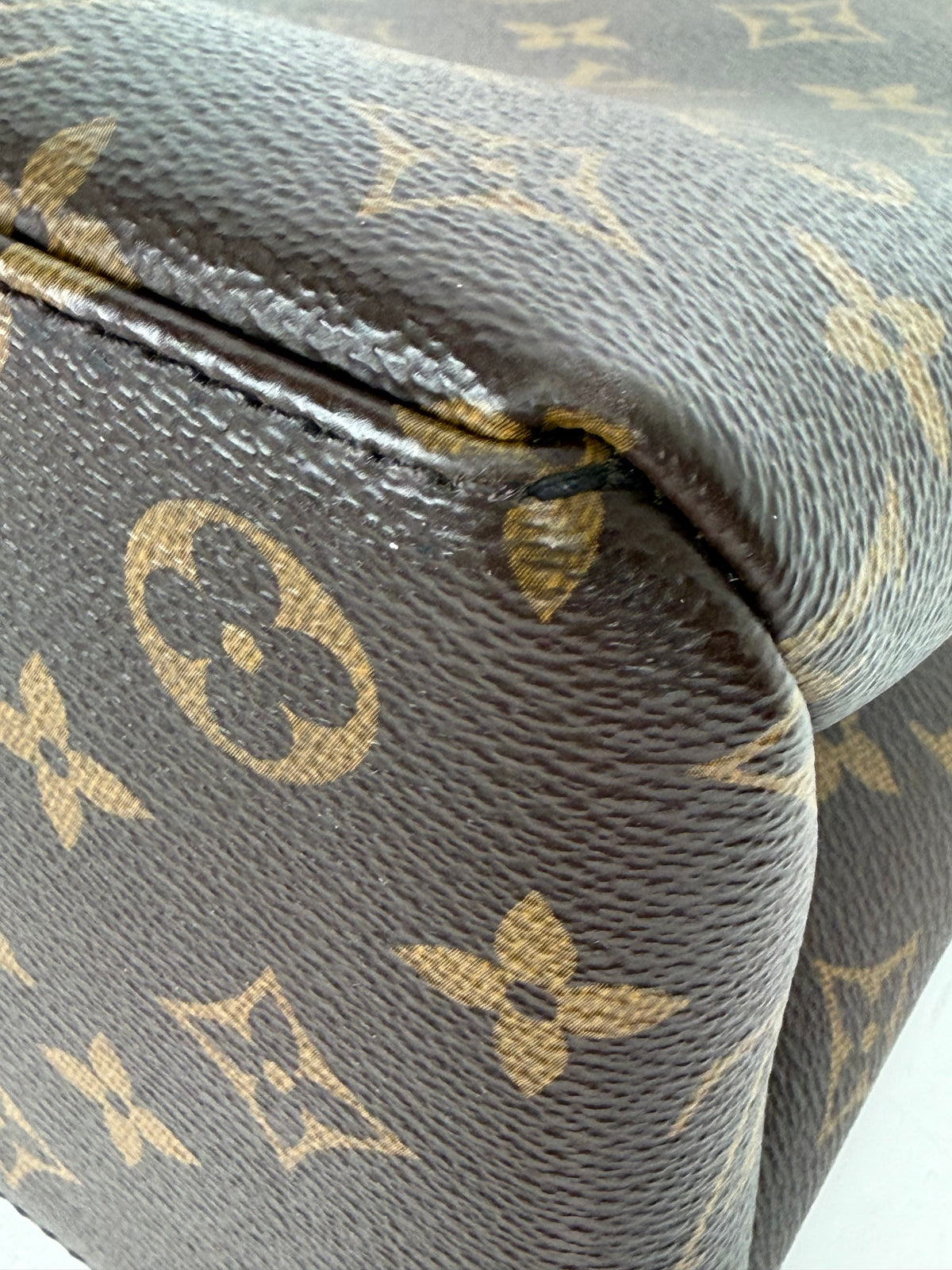 Louis Vuitton Petit Palais Top Handle Bag in Brown LV Monogram Canvas NFC YS07