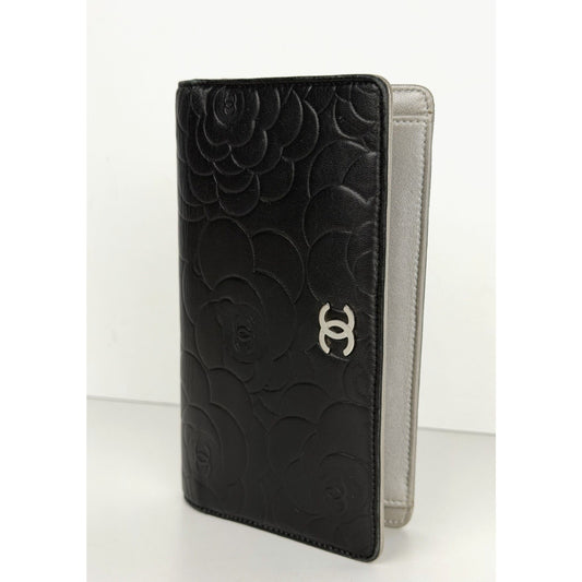 Chanel Camellia Bifold Long Wallet in Black Embossed Lambskin Leather 2010-2011