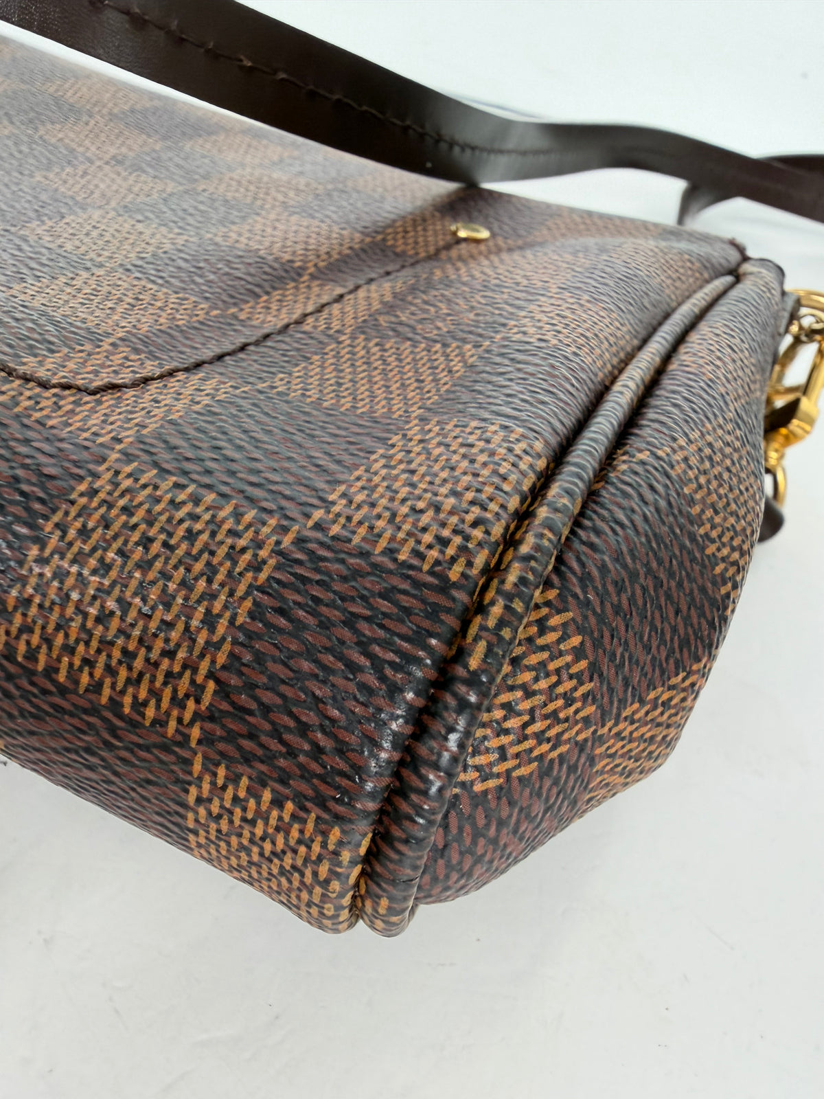 Louis Vuitton Favorite PM Shoulder Bag in Brown Damier Ebene Coated Canvas YS22