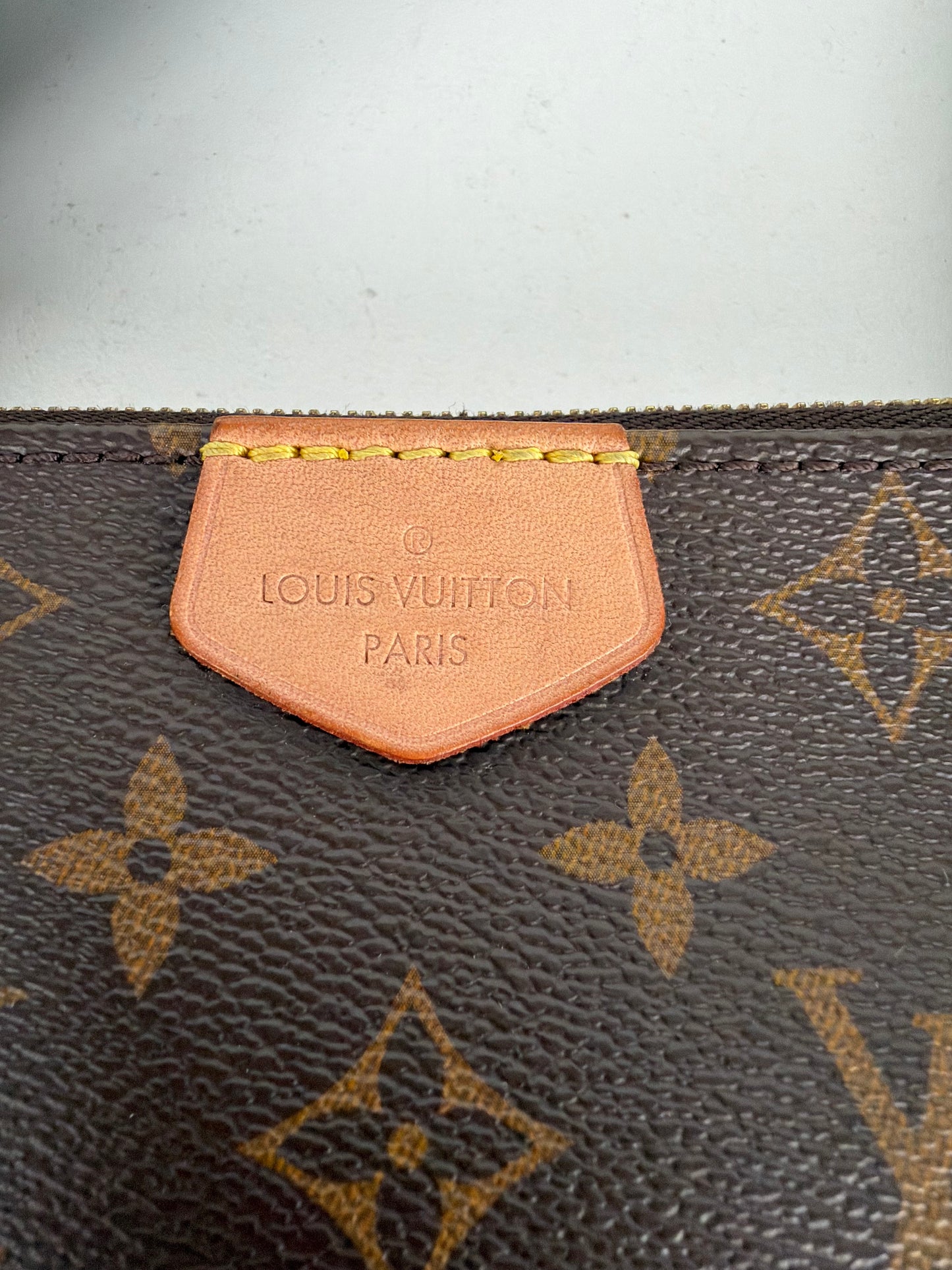 Louis Vuitton Multi Pochette Accessoires Bag in Brown LV Monogram Canvas 2020 YS-09