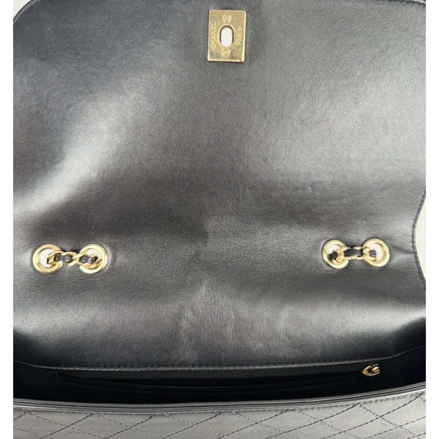 Chanel Stitched CC Case Flap Shoulder Bag in Black Calfskin D-6