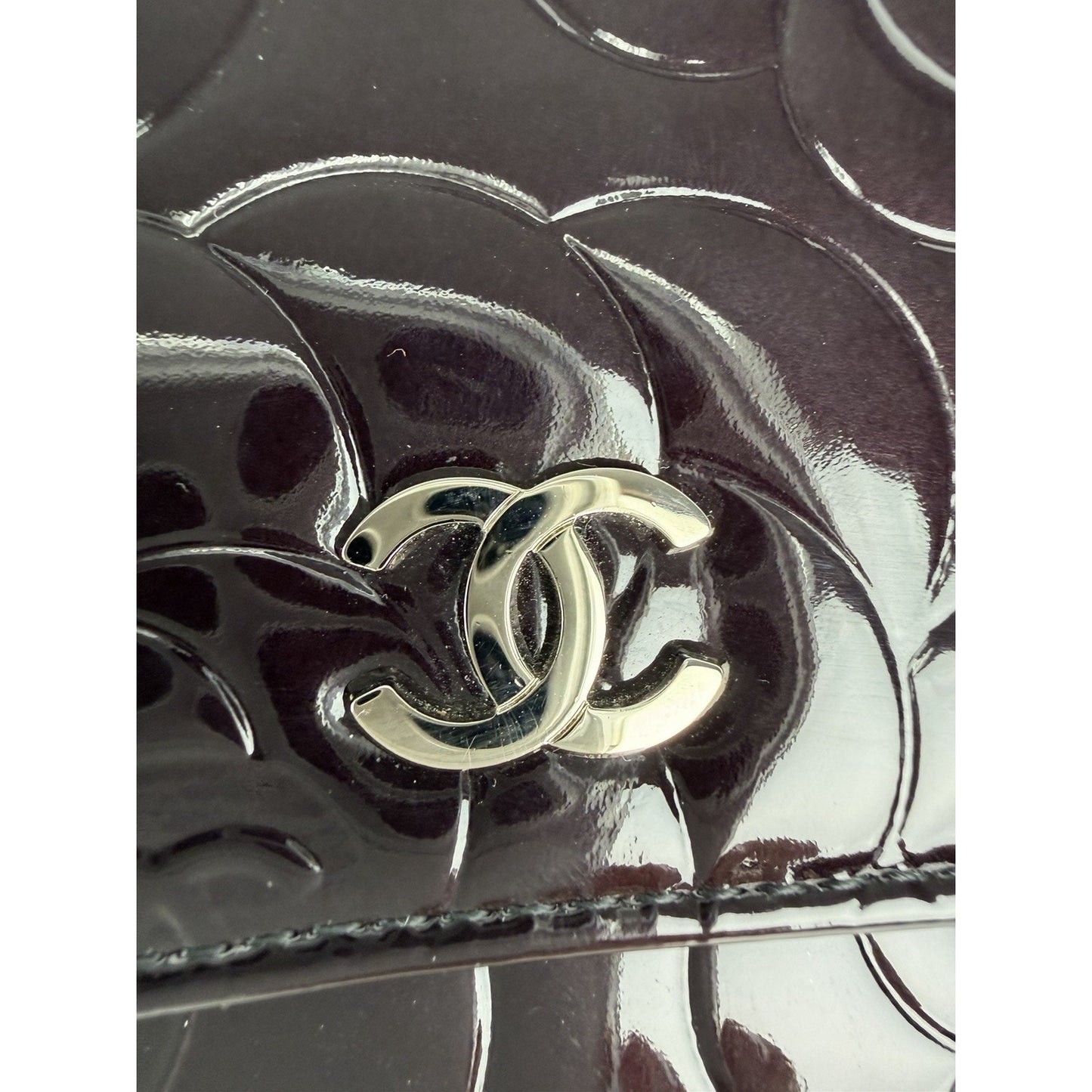 Chanel Camellia Wallet On Chain Bag in Black Patent Leather 2010-2011 B-2