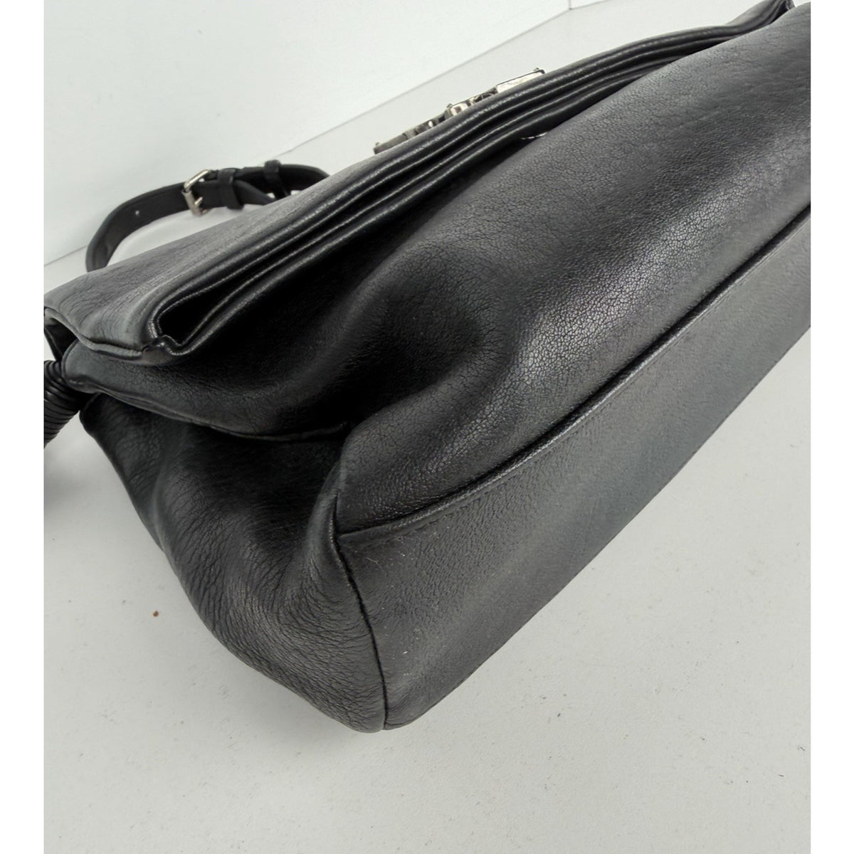 Saint Laurent West Hollywood Medium Chain Crossbody Bag In Black Leather S-10