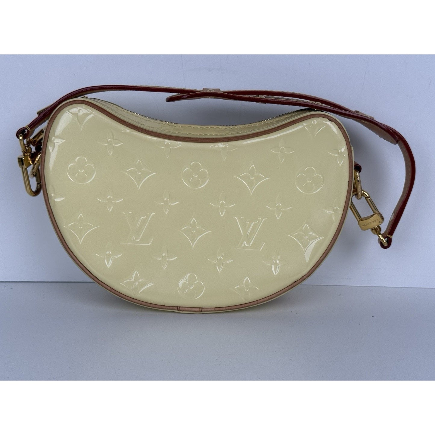 Louis Vuitton Croissant Handbag Monogram Vernis PM Yellow B-7