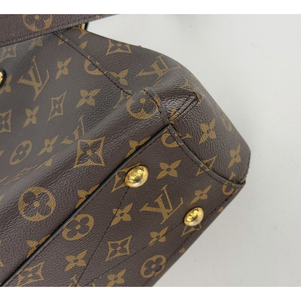 Louis Vuitton Montaigne BB Top-Handle Bag in Brown Coated Canvas 2019 S-02