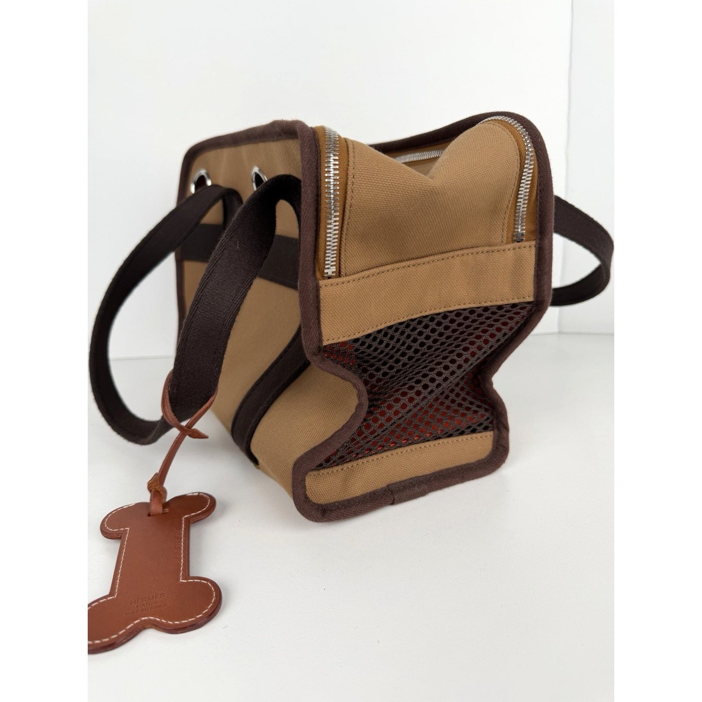 Hermes Toile Carrying Bag in Brown Breathable Canvas for Small Dogs 2022 E-4