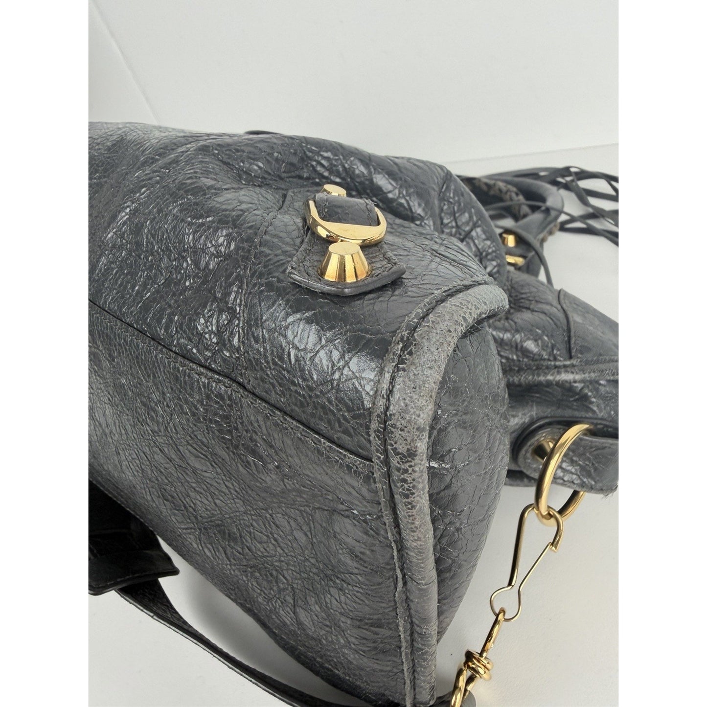 Balenciaga Classic City Shoulder Bag in Gray Textured Leather Medium S