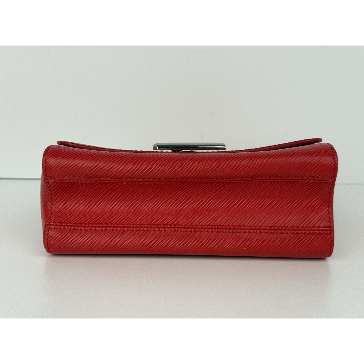 Louis Vuitton Twist MM Shoulder Bag Red Epi Leather with Silver Hardware
