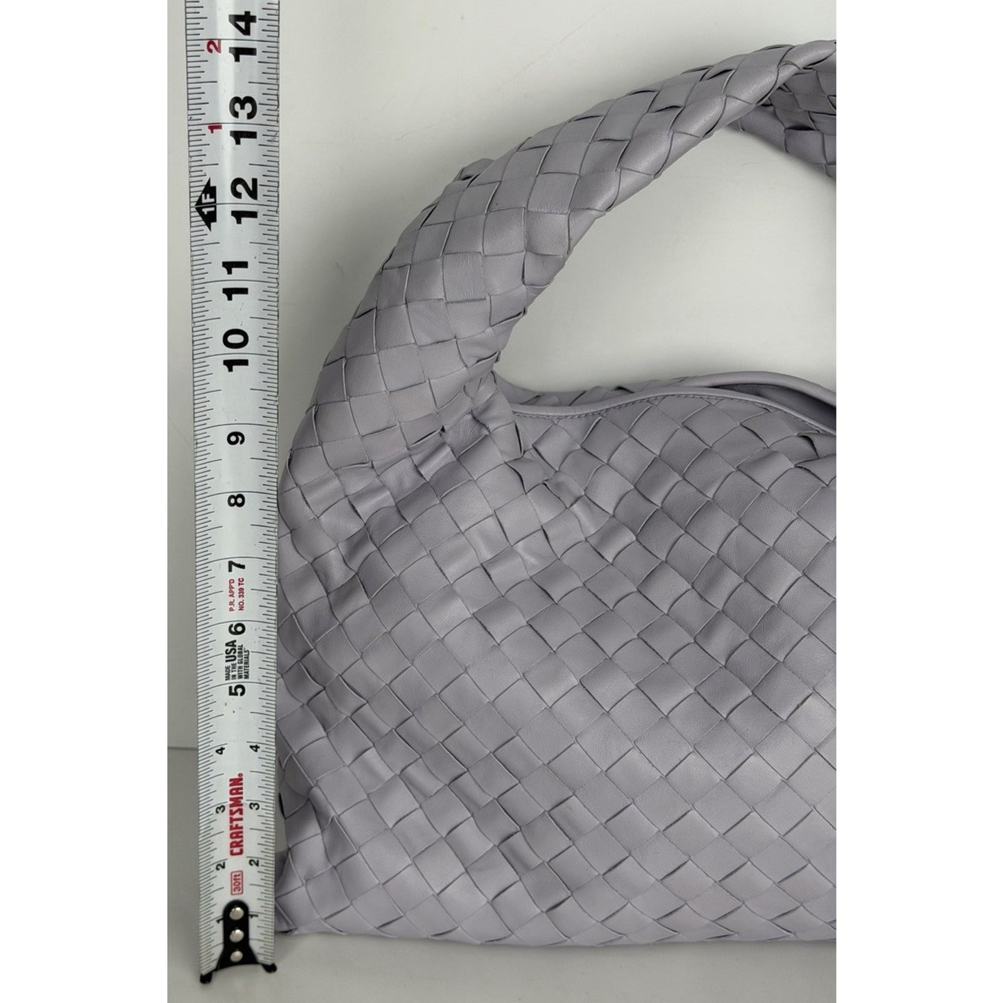 Bottega Veneta Small Hop Bag Intrecciato-Woven Calfskin Lilac 2023-2024 R1