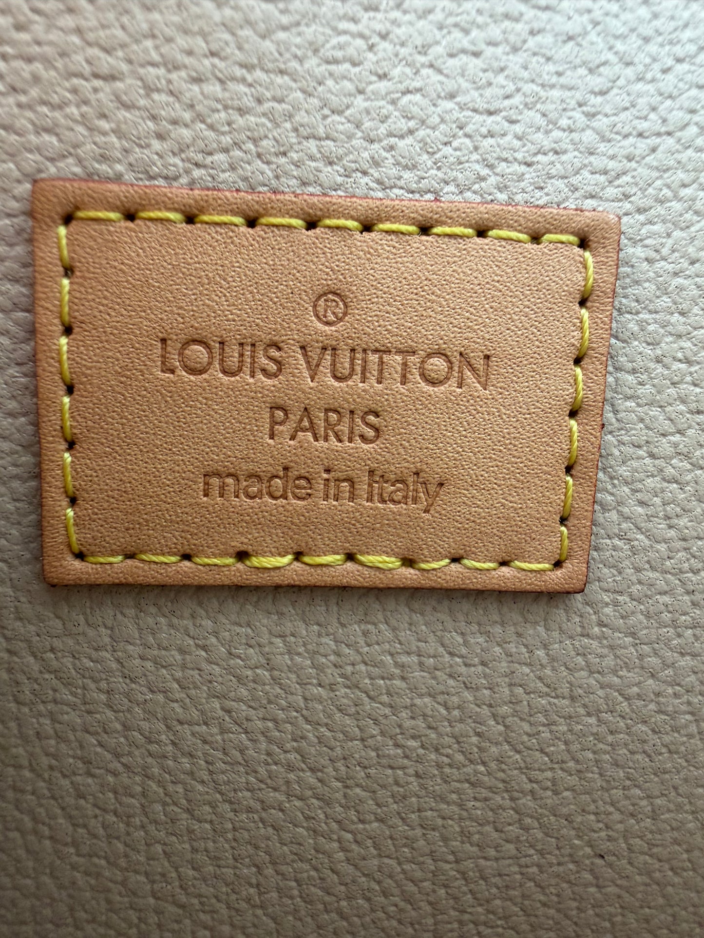 Louis Vuitton Nice BB Vanity Case Bag in Brown LV Monogram Coated Canvas NFC YS-10