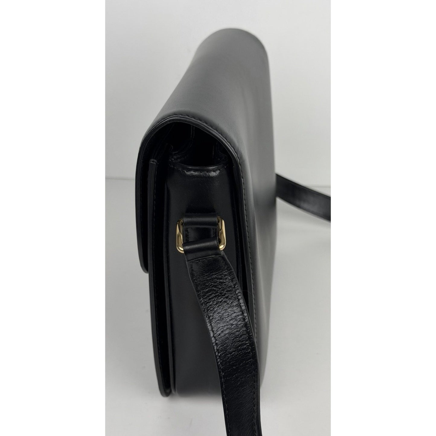 Celine Bag CLASSIQUE TRIOMPHE Medium Black Shiny Calfskin Leather