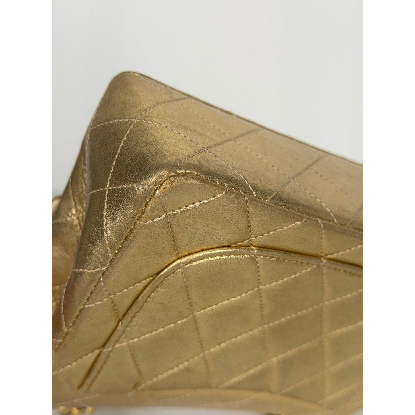 Chanel Vintage Matelasse Turn Lock Chain Shoulder Bag Gold Lambskin 1989-1991