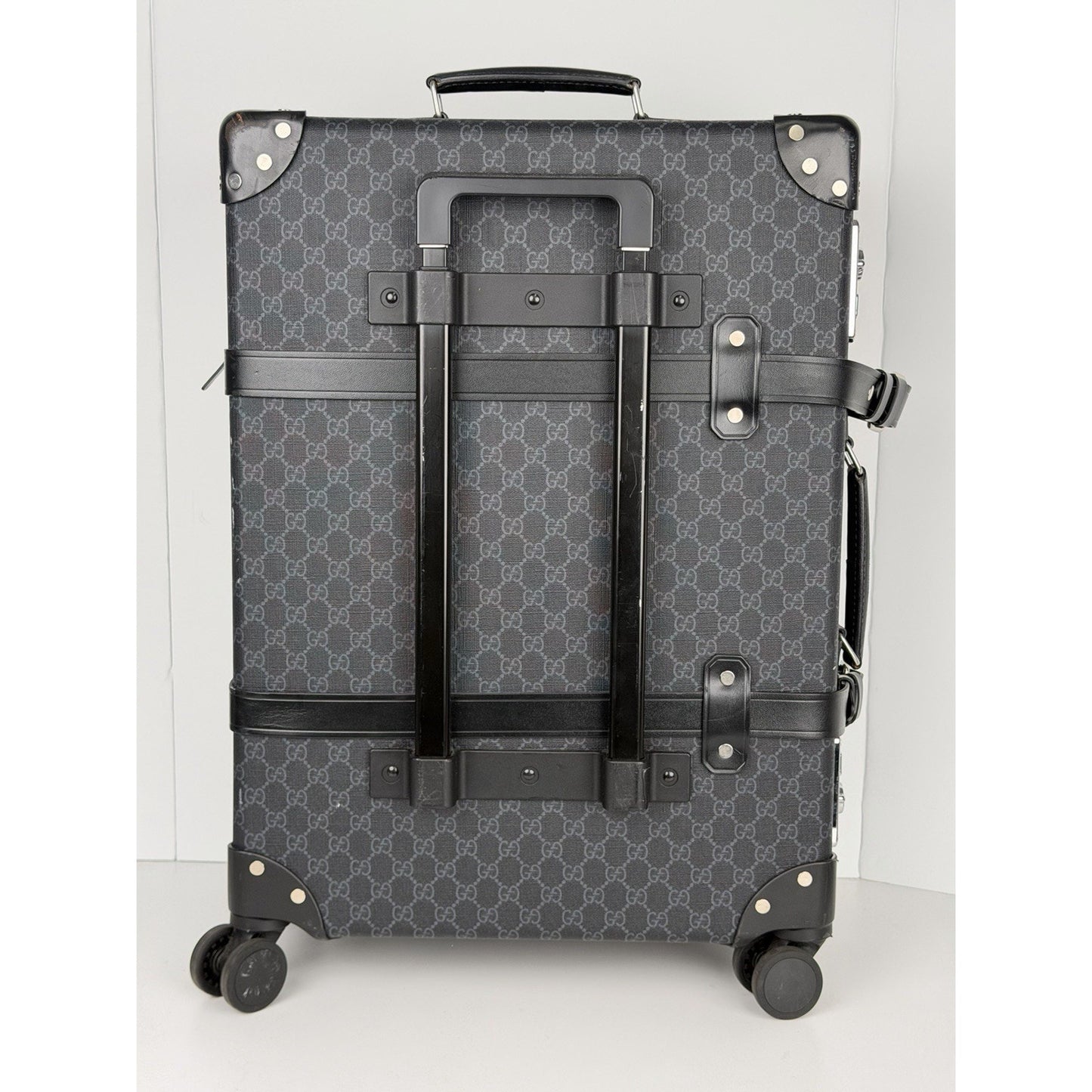 Gucci x Globe-Trotter Medium Rolling Suitcase GG Supreme Monogram Canvas