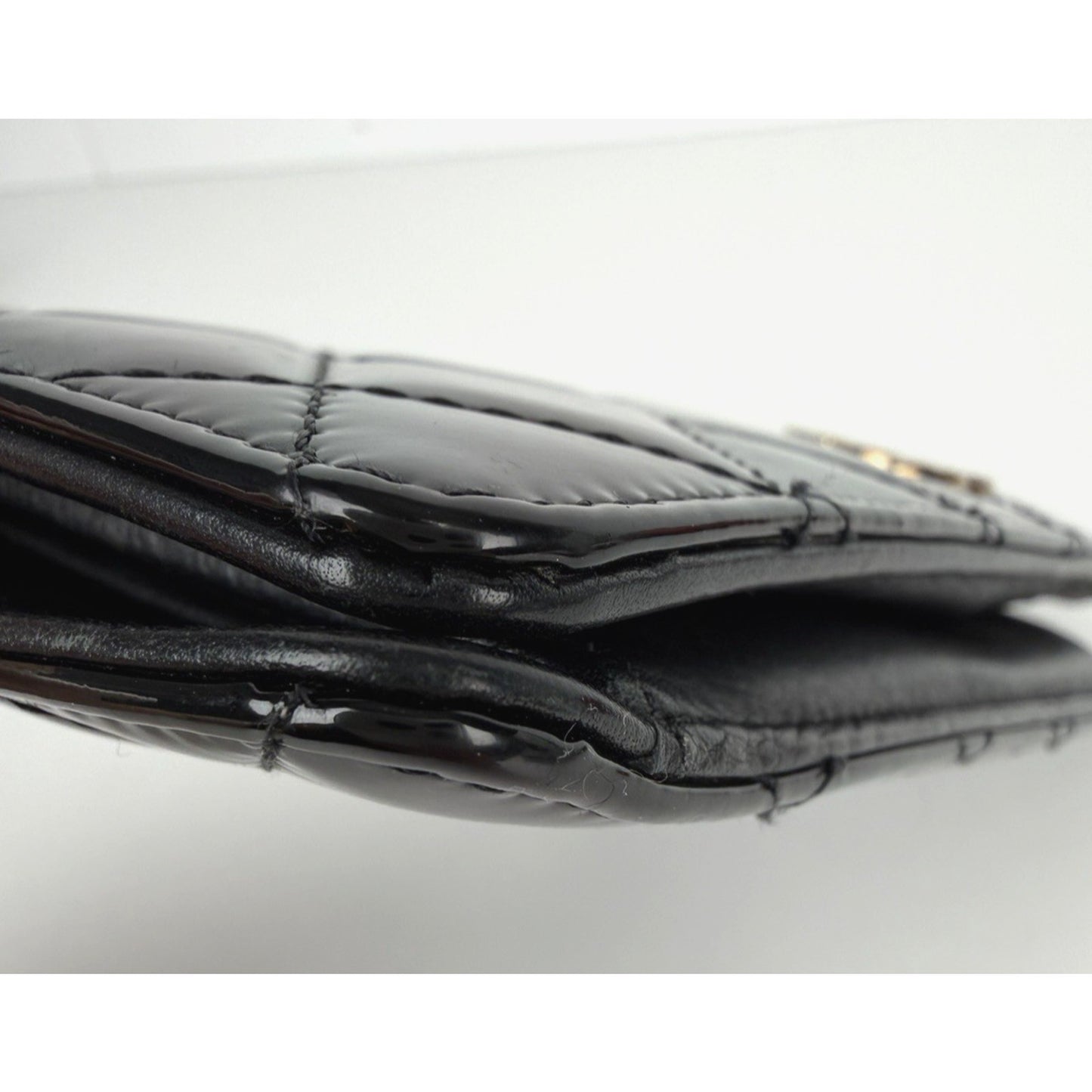 Chanel Brilliant Yen Wallet in Black Quilted Patent Leather 2009-2010 K1