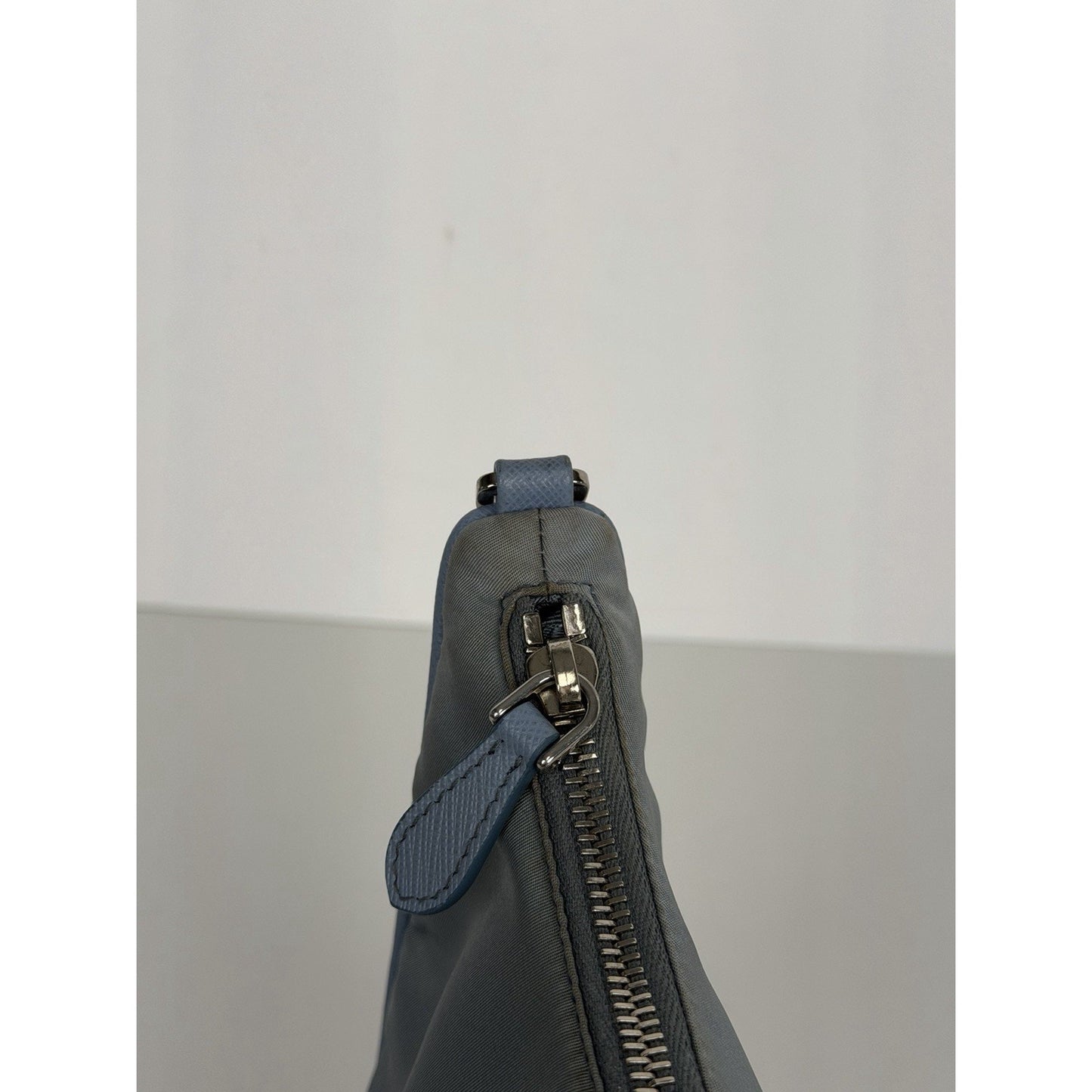 Prada Blue Tessuto Nylon Re-Edition 2005 Crossbody Bag S03