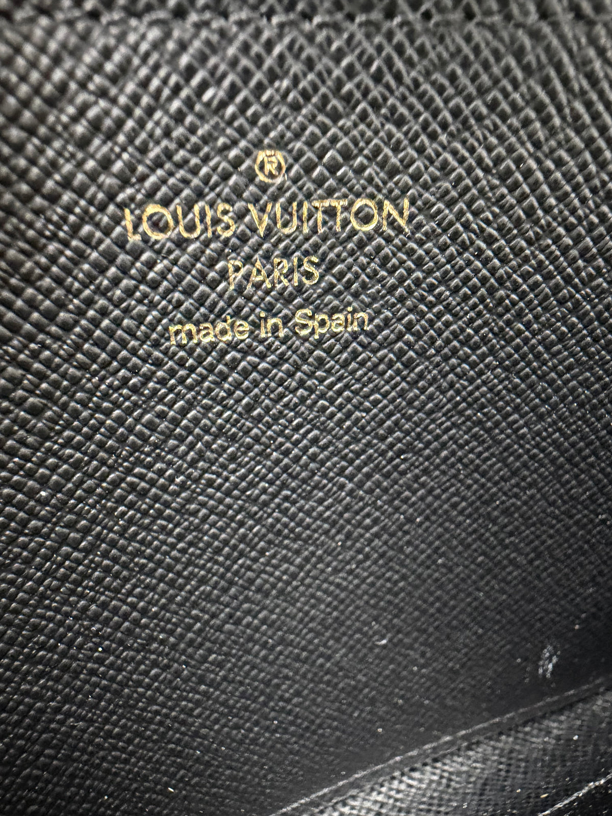 Louis Vuitton Monogram Giant Reverse Zippy Wallet in Brown Coated Canvas Y