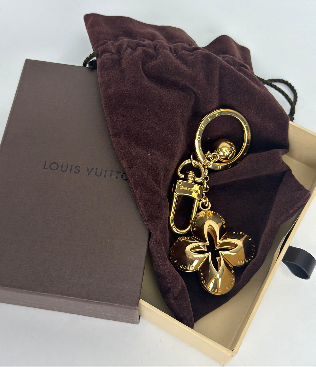 Louis Vuitton Gold-Tone Metal Eclipse Key Holder and Bag Charm Y