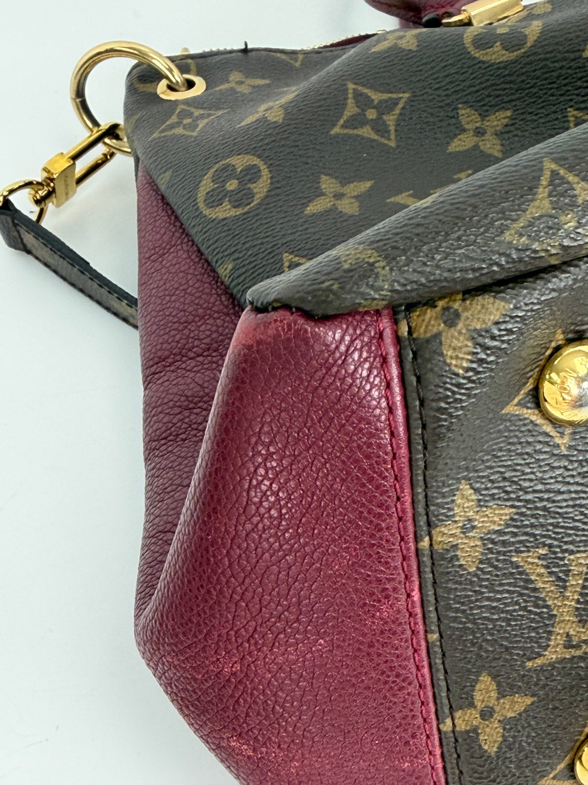Louis Vuitton Pallas MM Bag in Brown LV Monogram Coated Canvas 2017 YS-22