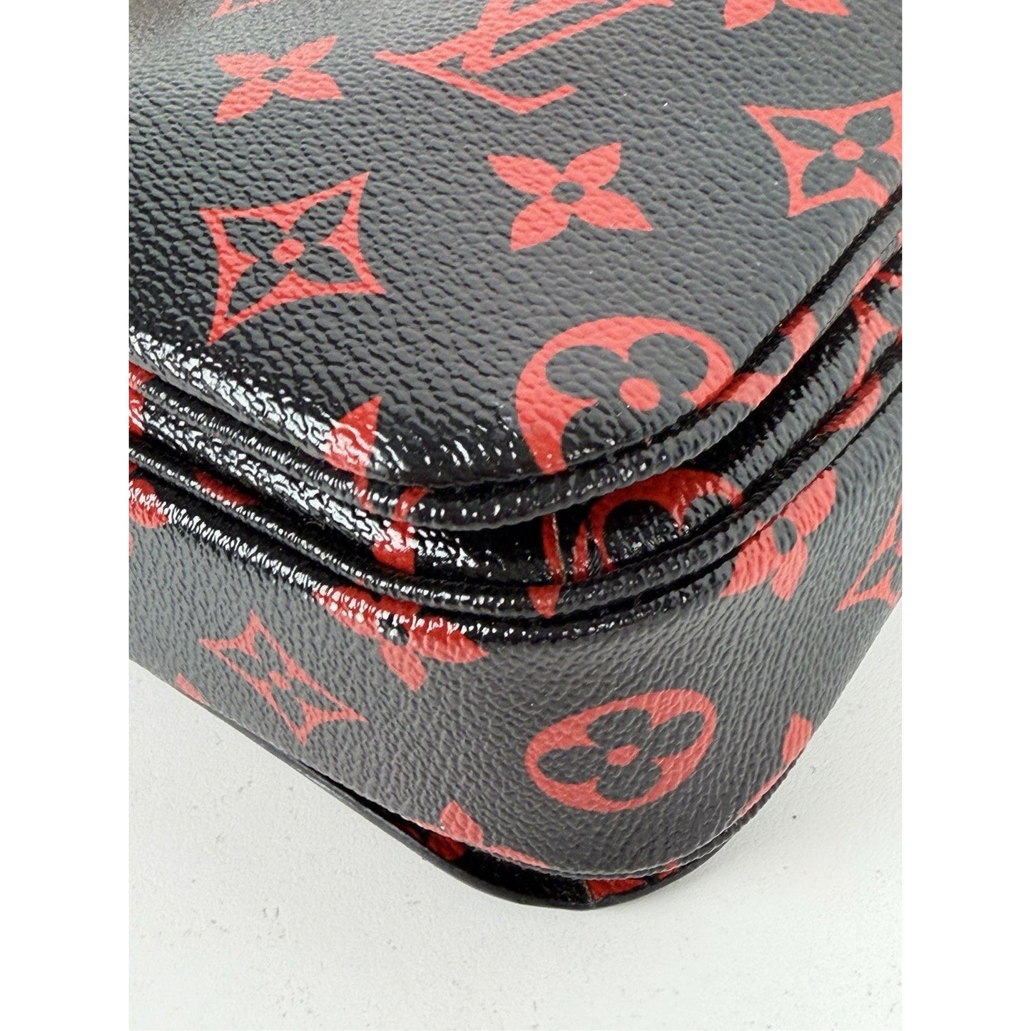 Louis Vuitton Infrarouge Pochette Metis Bag in LV Monogram Coated Canvas NFC S14