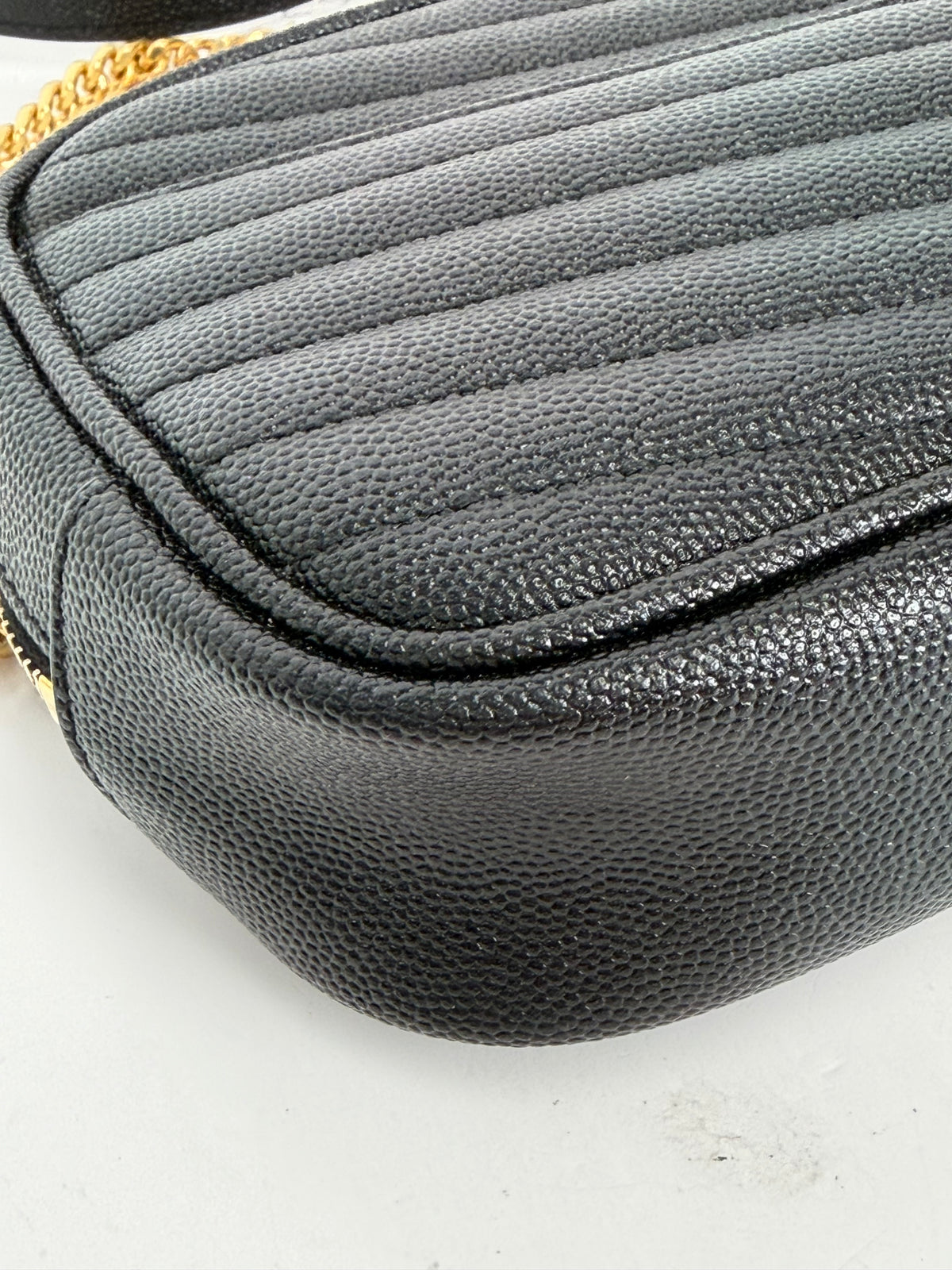 Saint Laurent Lou Camera Bag Mini in Black Grain De Poudre Leather YS-11