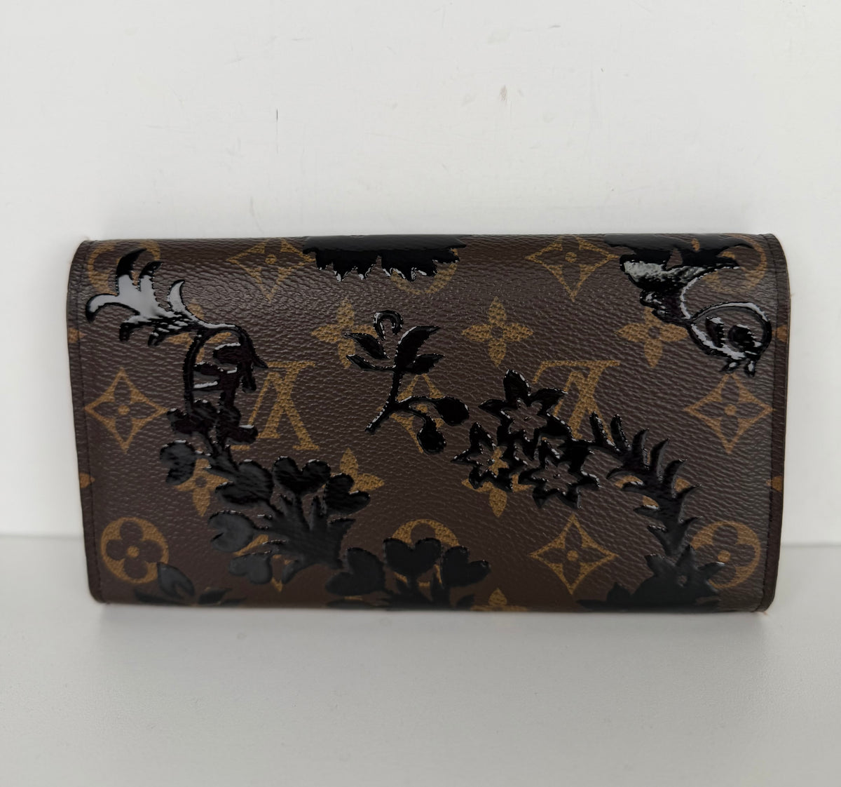 Louis Vuitton Monogram Blossom Sarah Wallet in Brown Monogram Coated Canvas 2018 K1