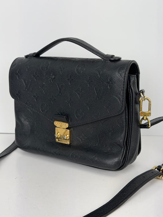 Louis Vuitton Pochette Metis Bag in Black Monogram Empreinte Leather NFC YE-5