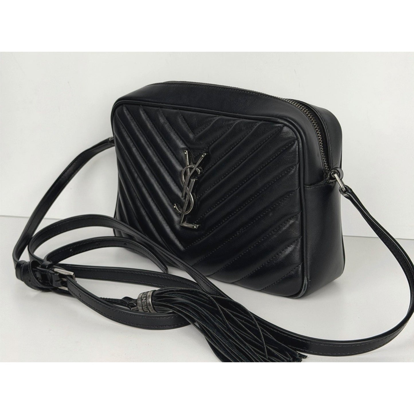 Saint Laurent Lou Camera Bag Medium in Black Quilted Calfskin Leather S01