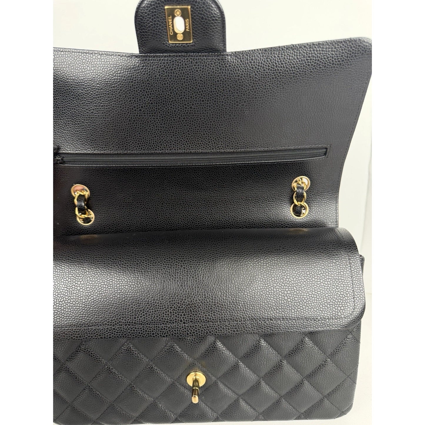Chanel Classic Double Flap Shoulder Bag Jumbo in Black Caviar Leather 2025 dR-1